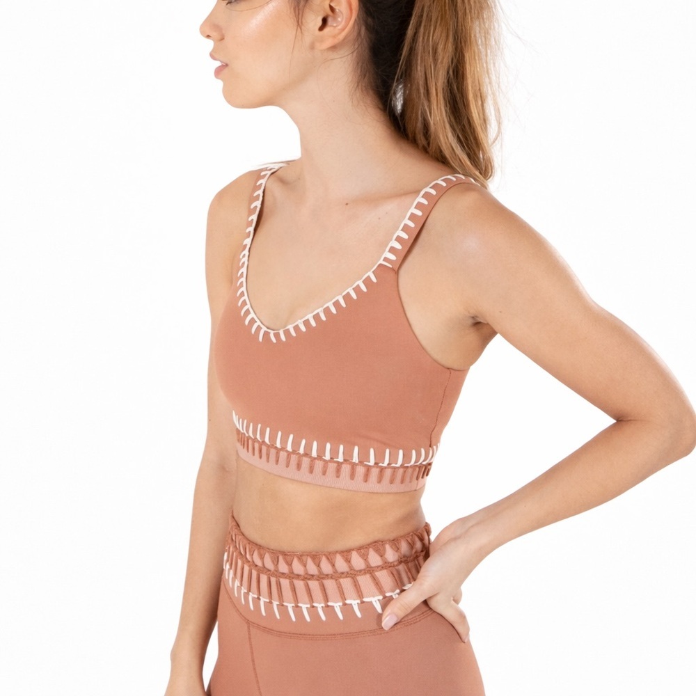 XXIV S Weave Crochet Sports Bra in Desert Rose 0034 beige nude pink small